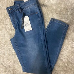 Light blue Tahari classic skinny jeans